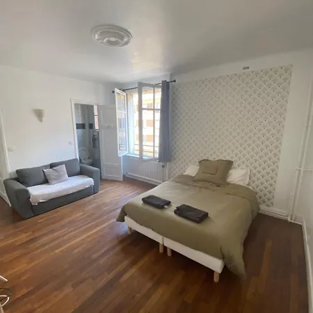 Studio Montrouge Proche Centre Extérieur photo